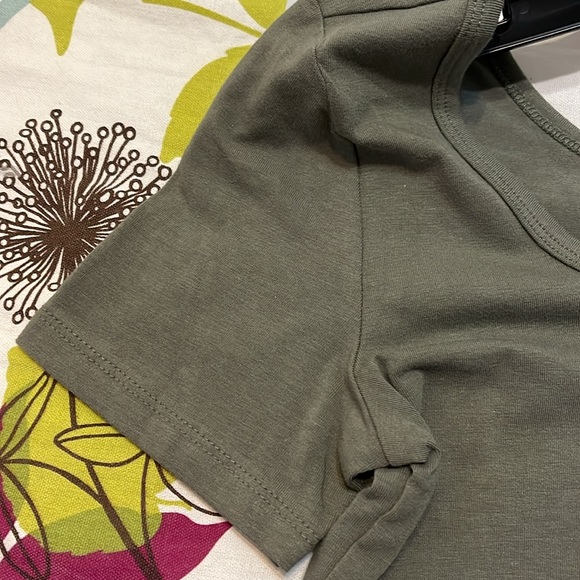 NWT So layering Tee Sz M - Picture 8 of 8